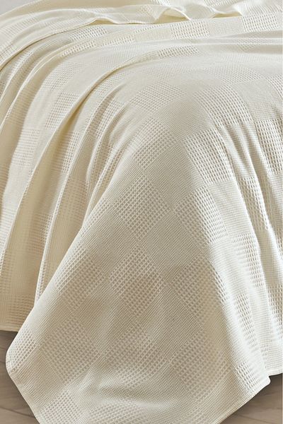 Eponj Home Single 100% Cotton Pique Cover 160X230 cm – Cream with Tile Pattern – Weave Series