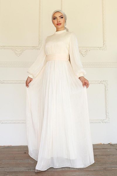 Olcay Yoryo Seiden-Hijab-Abendkleid mit Taillengürtel und Kordelzug, Detail, Elefantenzahn 1225