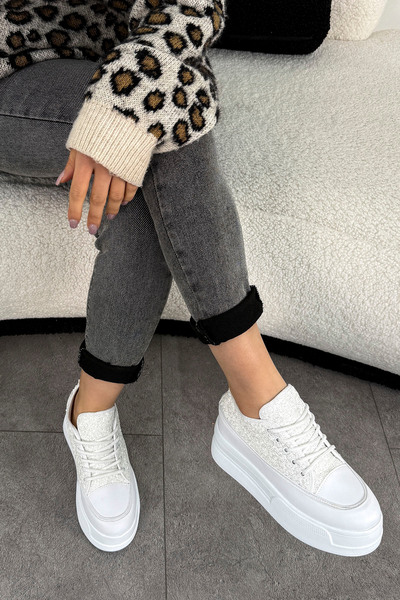 Mamito Ayakkabı حذاء رياضي FRM 028 ذو نعل عالٍ ومزين بالترتر