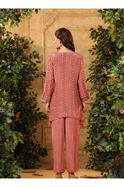 HashtagBe Maroon Chevron Print Tunic and Pants Set