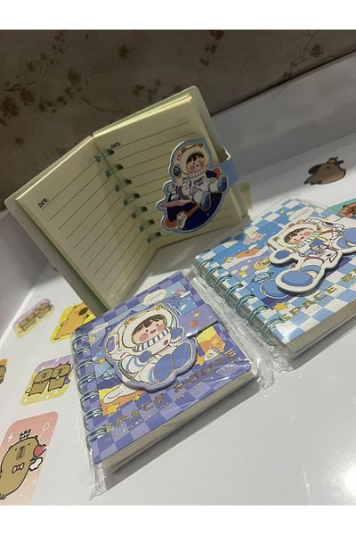 demirosa 3 Pcs Astronaut Mini Notebook