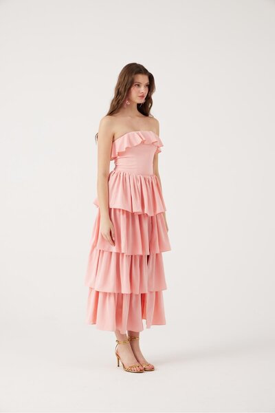 HOLLY LOLLY Στράπλες μακρύ φόρεμα Gracie με βολάν σε ροζ χρώμα
