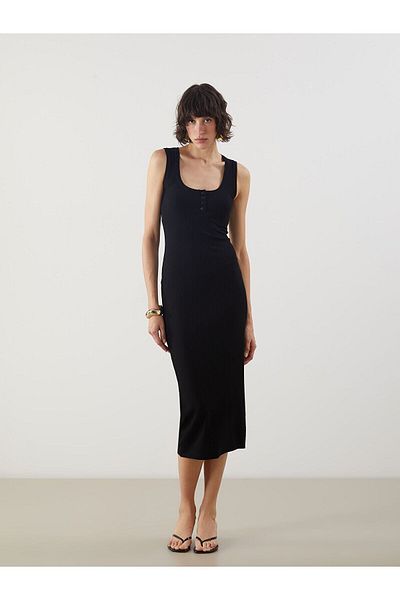 LC Waikiki Φόρεμα Bodycon με λαιμόκοψη U