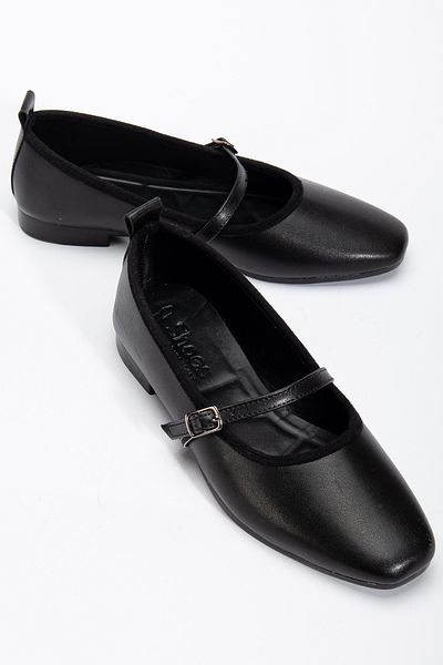 Tonny Black Women's Black Oval Toe Buckle Tie Ballerinas