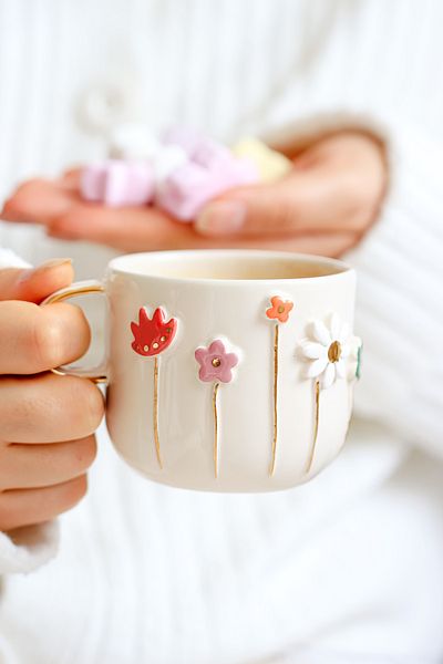 Hypnos Coffee كوب سيراميك مصنوع يدويًا على شكل زهرة مزين بالذهب عيار 24 قيراط - 300 مل