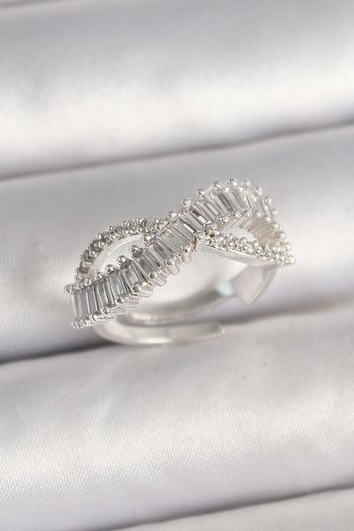 Skygo Brass Silver Color Waterway Zircon Stone Infinity Model Adjustable Women's Ring - Tj-Byk3694
