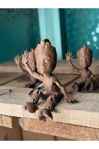 Chamelon Studio مجموعة مفاتيح Groot مكونة من 3 قطع - هدية مجسمة ثلاثية الأبعاد مفصلية متحركة