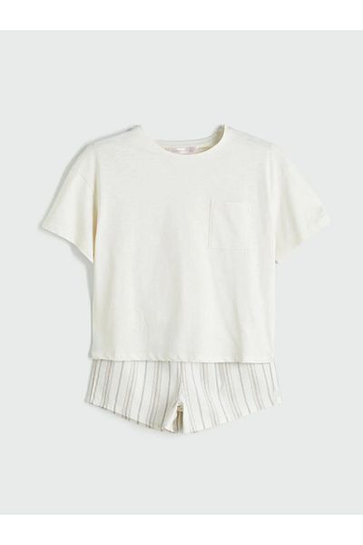 LC Waikiki LCW DREAM Ecru Crewneck Stripes Set de pijamale pentru femei cu pantaloni scurți