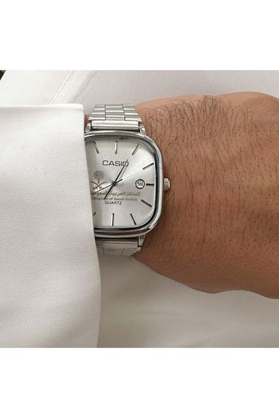 Caslo Classic watch with the Kingdom's logo