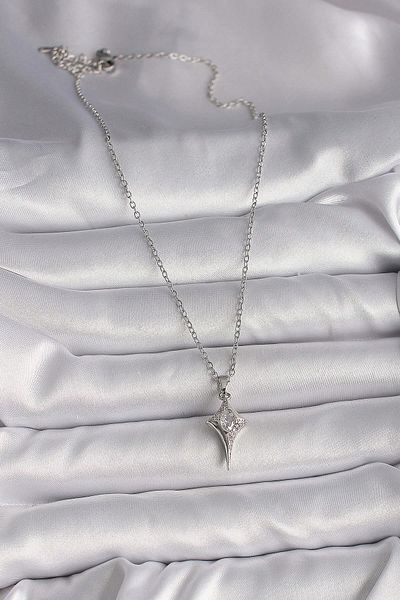 Avantaj Kapıda ®   316L Steel Silver Color Chain Zircon Stone North Star Model Women's Necklace