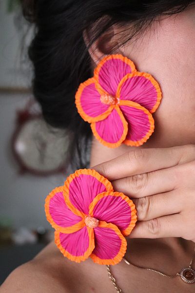 Gizy Store Polymer Clay Bicolor Orange Oembe Hibiscus Flower Earring