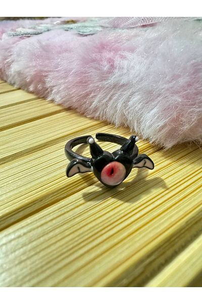 Herşey Nota Winged Punk One Eye Figure Children's Ring – Cartoon Resin Fixed Size Jewelry