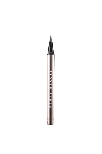 FENTY BEAUTY Extra Long Soft Tip Iie Flyliner Adapting to All Eye Shapes - Eyeliner Cuz I'M Black (0,55 ml)