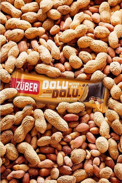 Züber Filled Fruit Bar with Peanut Butter 30g X 12 Pieces