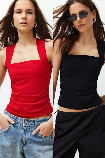 Trendyol Collection Μαύρο και κόκκινο πακέτο 2 - Πλεκτή μπλούζα καθιστή στο σώμα TWOSS25BZ00451