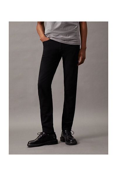 Calvin Klein ТОНКА ЗВУЖЕННЯ