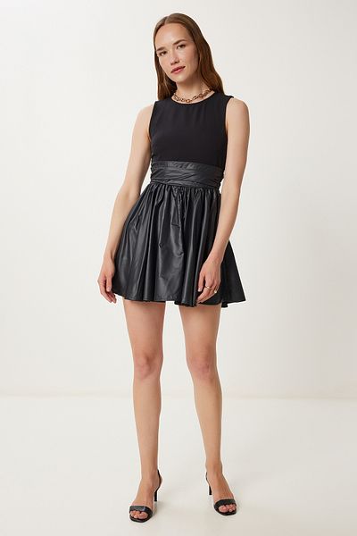 Happiness İstanbul Women's Black Stretchy Knitted Top with Parachute Skirt Flared Dress Wf00135