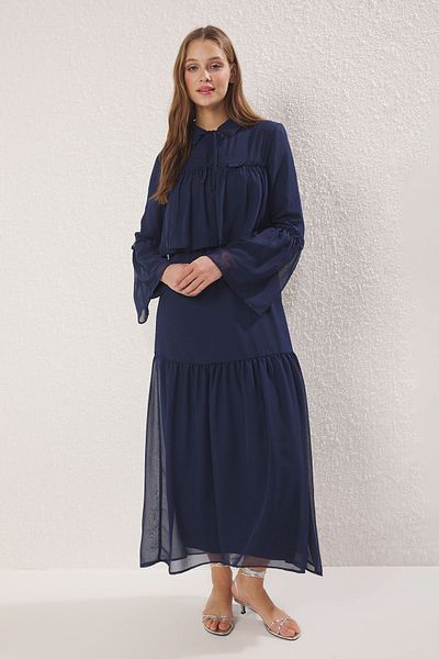 Trendyol Modest Φόρεμα με μπλε ναυτικό φόδρα με λεπτομέρεια σιφόν υφαντό TCTSS25EB00128