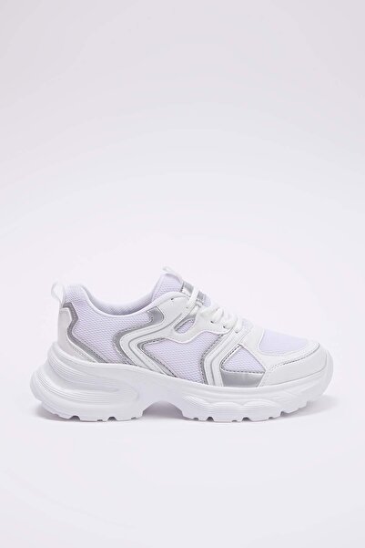 TRENDYOL SHOES Bílá kontrastní tlustá podrážka dámské tenisky TAKSS25SN00061