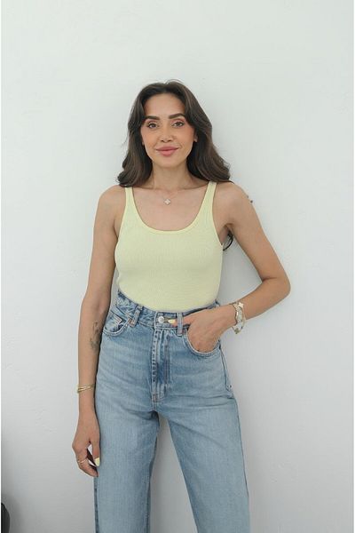 Havoş Light Yellow Hollow Neck Undershirt