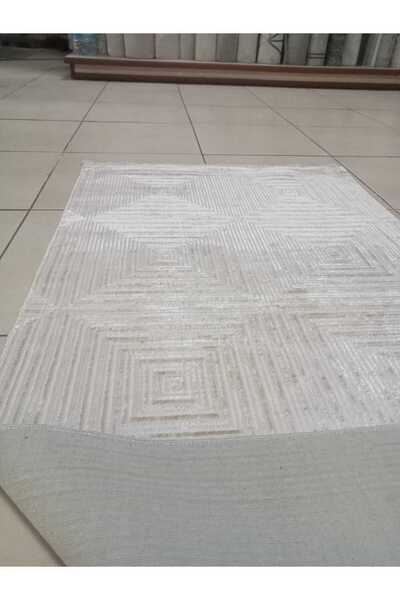 KARAR HALI SPOR DESENLİ AKRİLİK SATEN BAMBU HALI