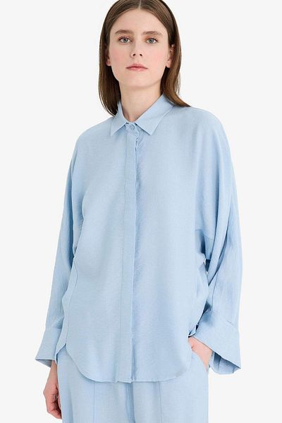 DeFacto Relax Fit Basic μακρυμάνικο πουκάμισο Hijab με μασίφ λινό μείγμα D9702AX25SM