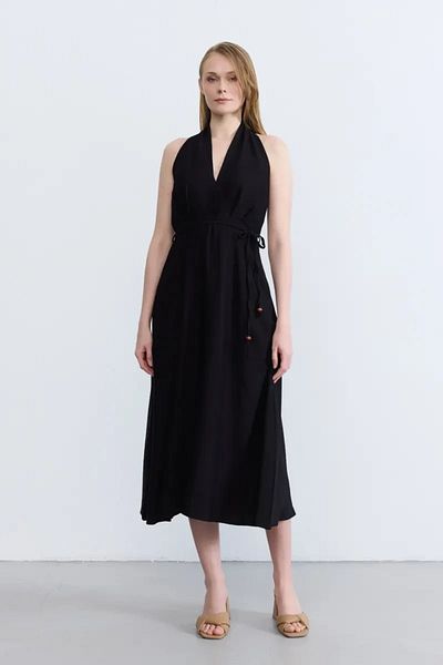 Gusto Φόρεμα Halter Neck Flared - Μαύρο