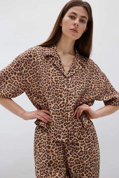DeFacto Κοντομάνικο πουκάμισο Loose Fit Leopard Print Modal F0879AX25SM