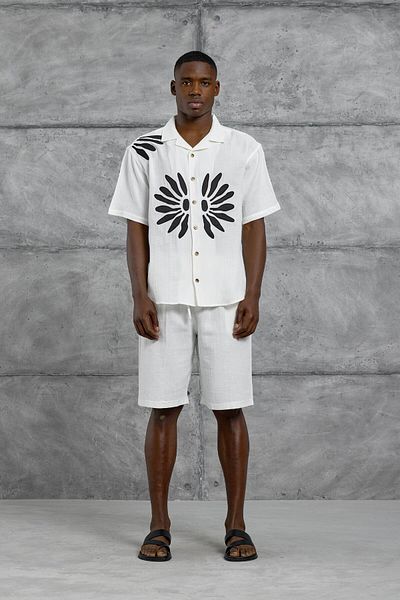 NOMARC Κρεμ Nmrc Floral εμπριμέ κοντομάνικο πουκάμισο Oversize