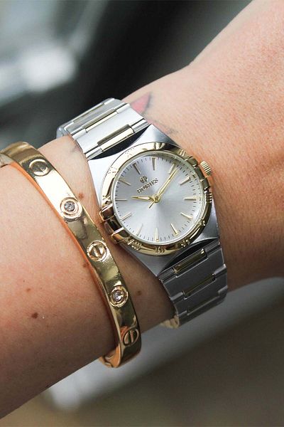 Homies Hm26417S01-3 Women Wrist Watch with Steel Band