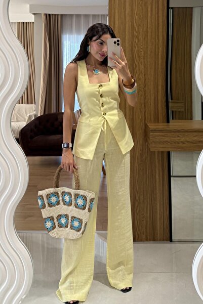 Gizem Ecemiş Elyor Sarı Yelekli Takım