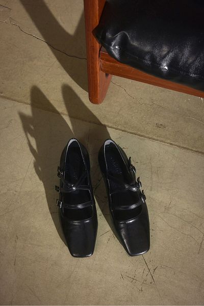 Seniorah Black Skin Blunt Toe Three-Striped Women's Ballerinas