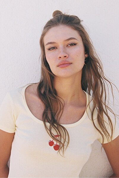 Stradivarius Baskılı crop tişört