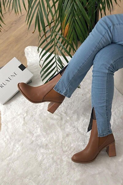 RUXENE PARY DERİ LASTİK DETAYLI 7 CM BLOK-KALIN TOPUKLU BOT