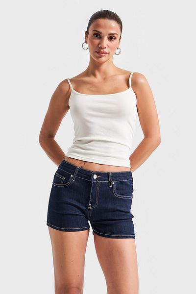its basic Women's Indigo Color 1S5-50 Mini Size Lycra Fabric Slim Cut Denim Shorts