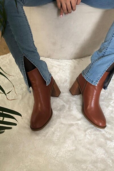 RUXENE Dia Blok-kalın 7 Cm Topuklu Dikiş Detaylı Bot