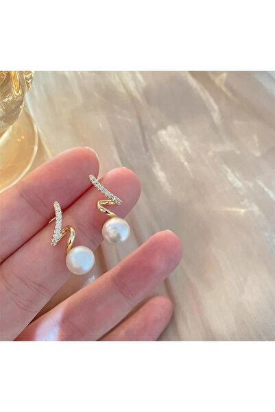 İnci Göz Alıcı Inci Ve Yaprak Tasarımı Antialerjik Çelik Küpe