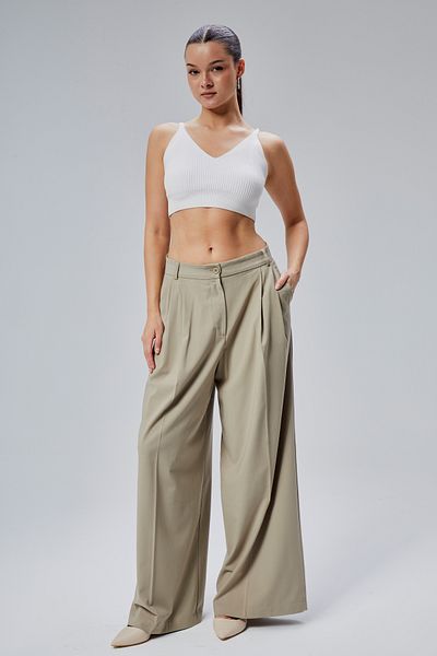 Bolivente Light Khaki Loose Cut Pleated Fabric Trousers