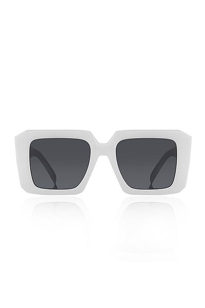 Kinary نظارات شمسية بيضاء 1056