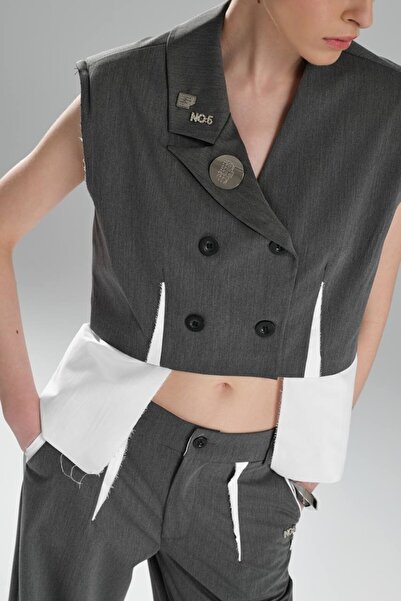 tw3 Women's Metal Accessory Poplin Garnished Double Breasted Design Vest