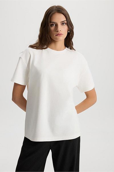 VENA Γυναικείο μπλουζάκι Oversize Ivory Άνετο Μοντέλο