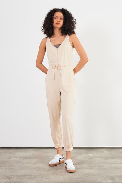 VENA Veronica Stone Colored Women's V-Neck Sleeveless Jumpsuit