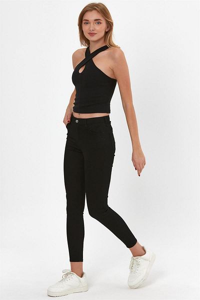 VENA Tricou Leona Cross Strap - Negru