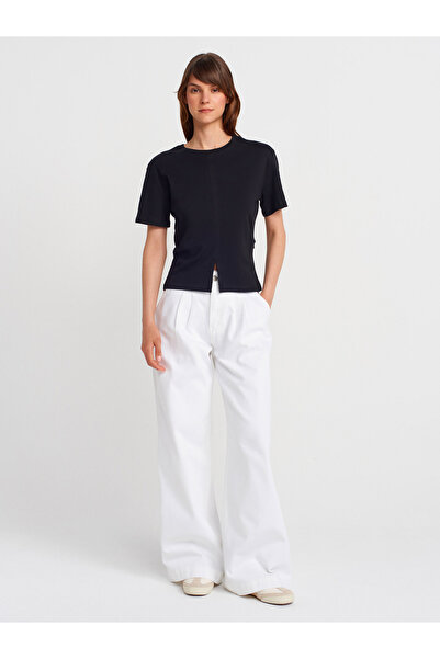 Dilvin 31874 Yırtmaç Detaylı T-Shirt-Siyah