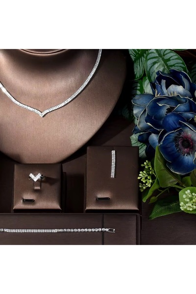 VİYA Adelfa Zirkon Taşlı Takı Seti Kolye Küpe Bileklik Yüzük Set Düğün Nişan Seti