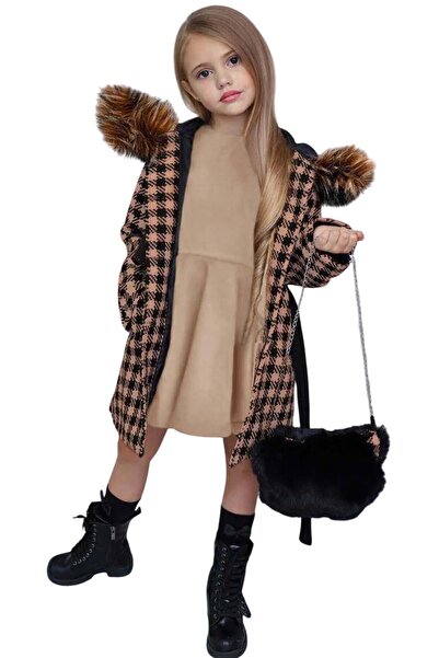 Riccotarz Girl's Hooded Plush Detailed Square Patterned Brown Coat