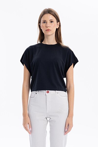 GMG FIRENZE Γυναικείο μπλουζάκι με λεπτομέρεια με λαιμόκοψη και μανίκια overs...