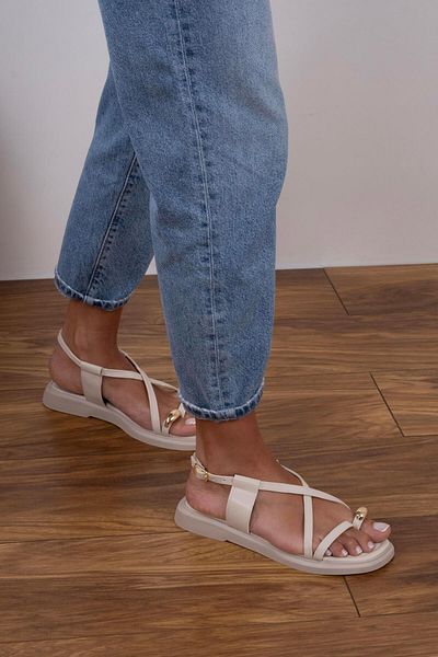 sovrana Gold Buckle Detailed Flip Flops Sandals Beige