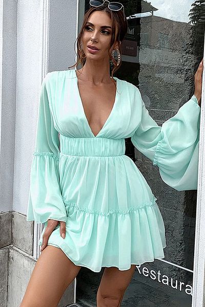 FASHION COCKTAIL Mâneci spaniole late, cu decolteu adânc în V, culoare pastel fosfor, rochie de cocktail de elită, verde apă