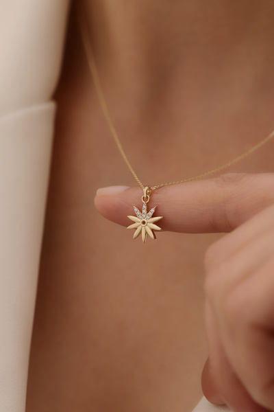 YAVUZ KUYUMCULUK 14 Ayar Altın Taşlı Çiçek Kolye